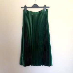 Emerald Green Pleated Midi Skirt